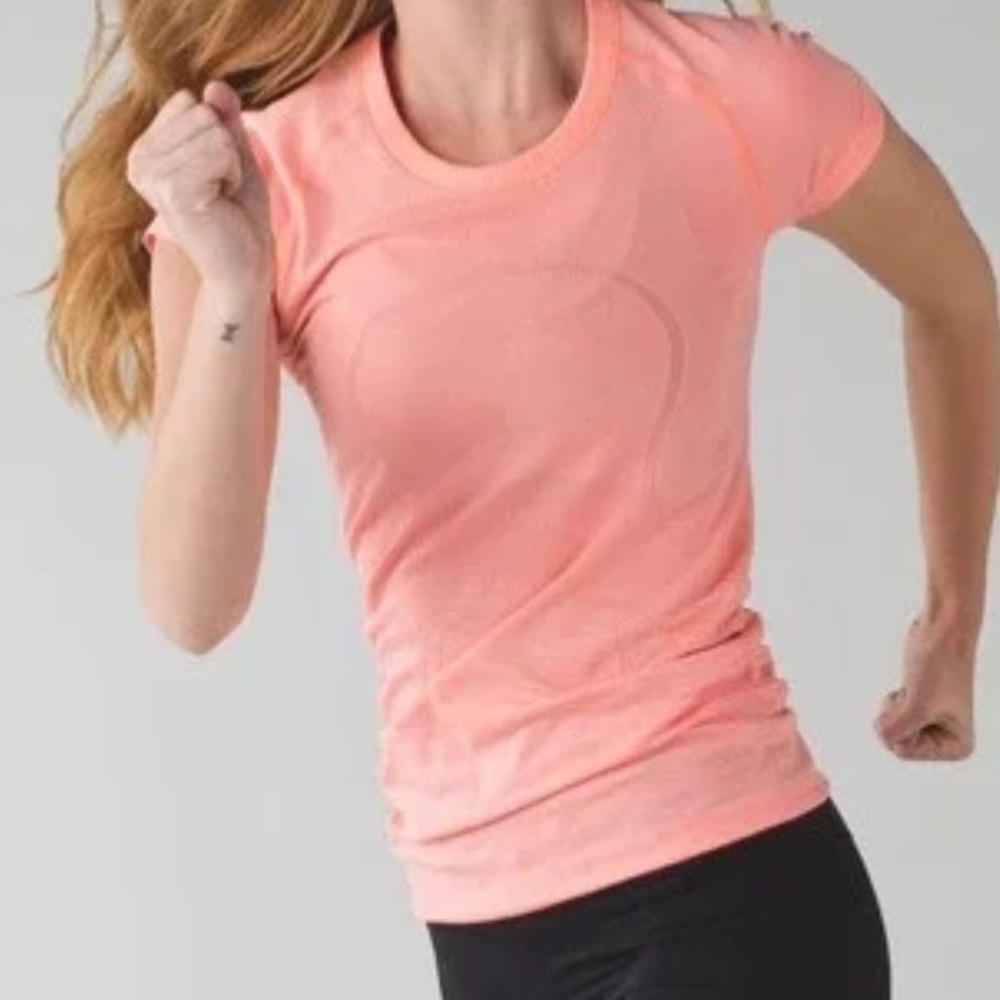 Lululemon Swiftly Tech Short-Sleeve Shirt